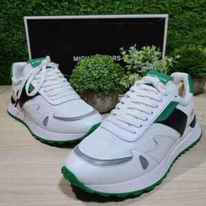 Michael Kors Miles Trainer 085-Optic White 7 M NEW